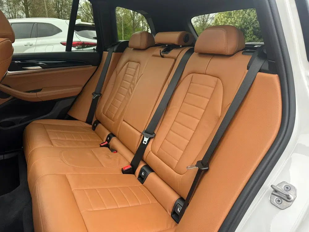 BMW X3 xDrive30e M Sport 293 PK uit 2021, foto 13