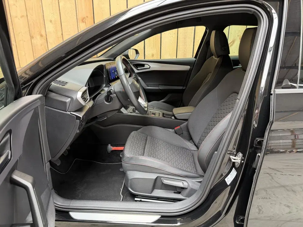 SEAT Leon 1.0 TSI FR Business Apple CarPlay uit 2022, foto 6