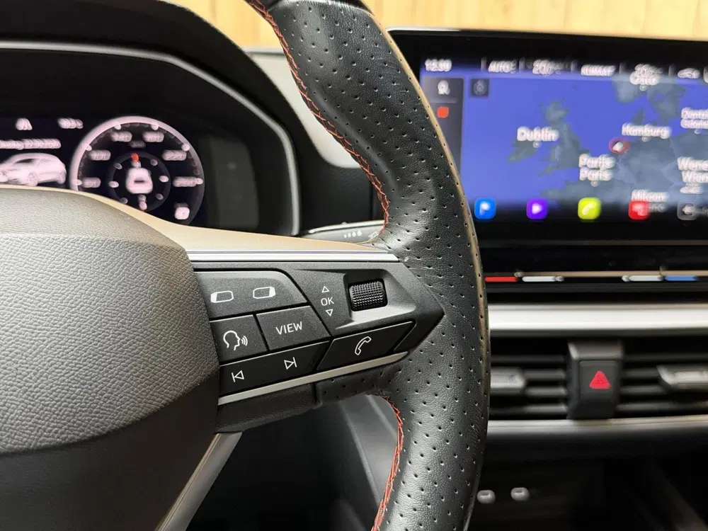 SEAT Leon 1.0 TSI FR Business Apple CarPlay uit 2022, foto 8