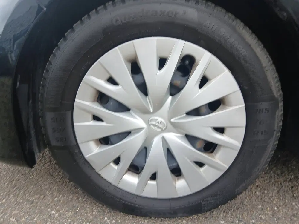 Toyota Yaris 1.5 Hybrid 115 Comfort uit 2021, foto 15