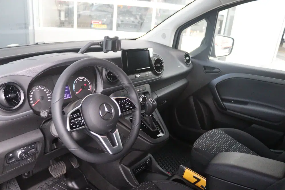 Mercedes-Benz Citan 112 Pro L1 51 kWh uit 2025, foto 4