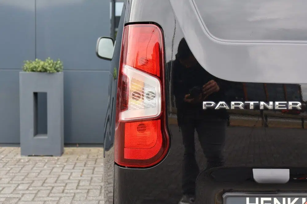 Peugeot Partner 1.5 BlueHDi 100 uit 2023, foto 12