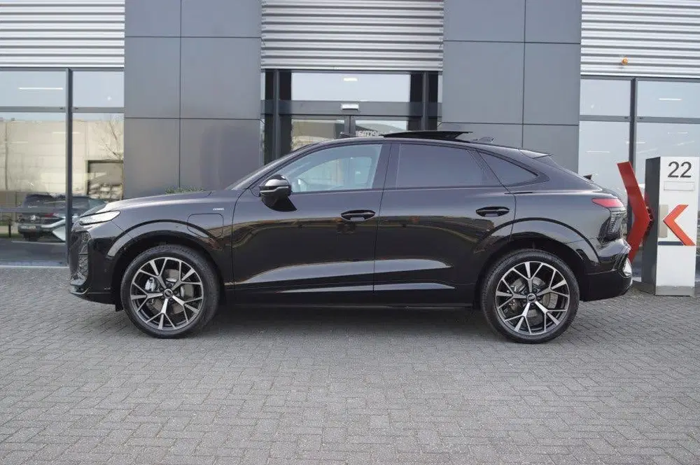 Audi Q3 e-Hybrid S-Line 272pk uit 2026, foto 6