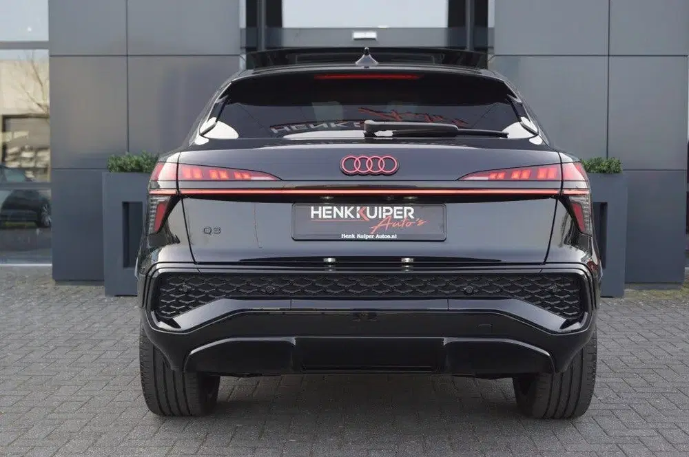 Audi Q3 e-Hybrid S-Line 272pk uit 2026, foto 8