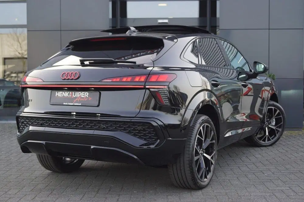 Audi Q3 e-Hybrid S-Line 272pk uit 2026, foto 9