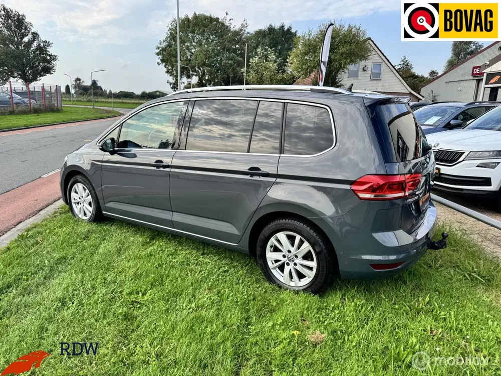 Volkswagen Touran 1.5 TSI Highline 7p Massage uit 2020, foto 14