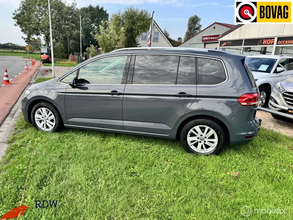 Volkswagen Touran 1.5 TSI Highline 7p Massage uit 2020, foto 15