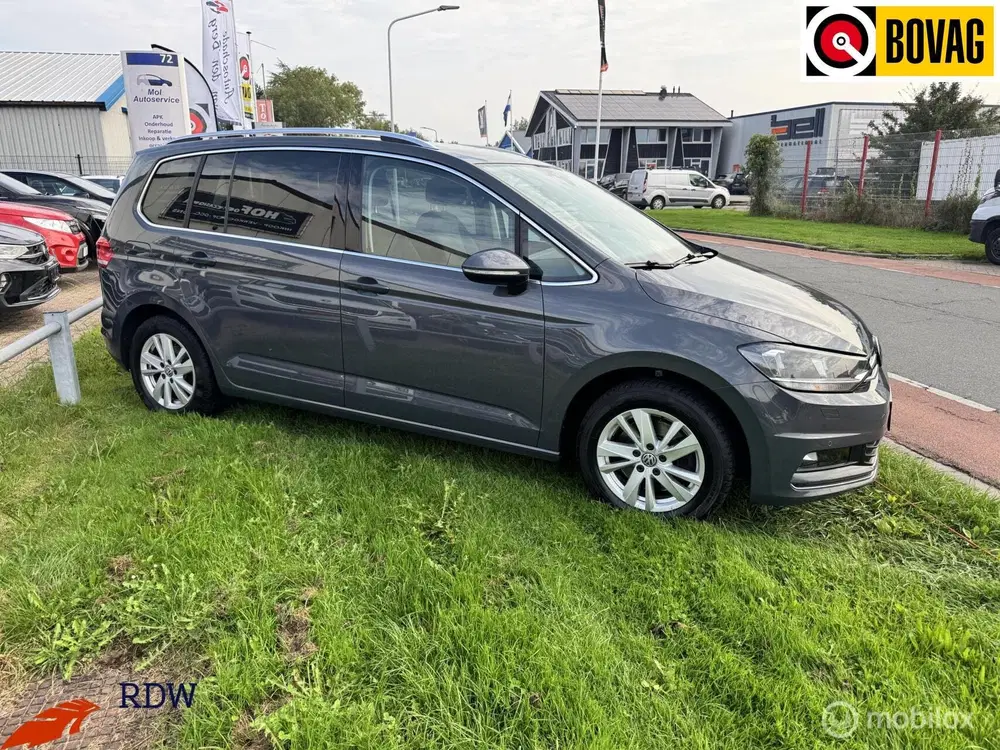 Volkswagen Touran 1.5 TSI Highline 7p Massage uit 2020, foto 8