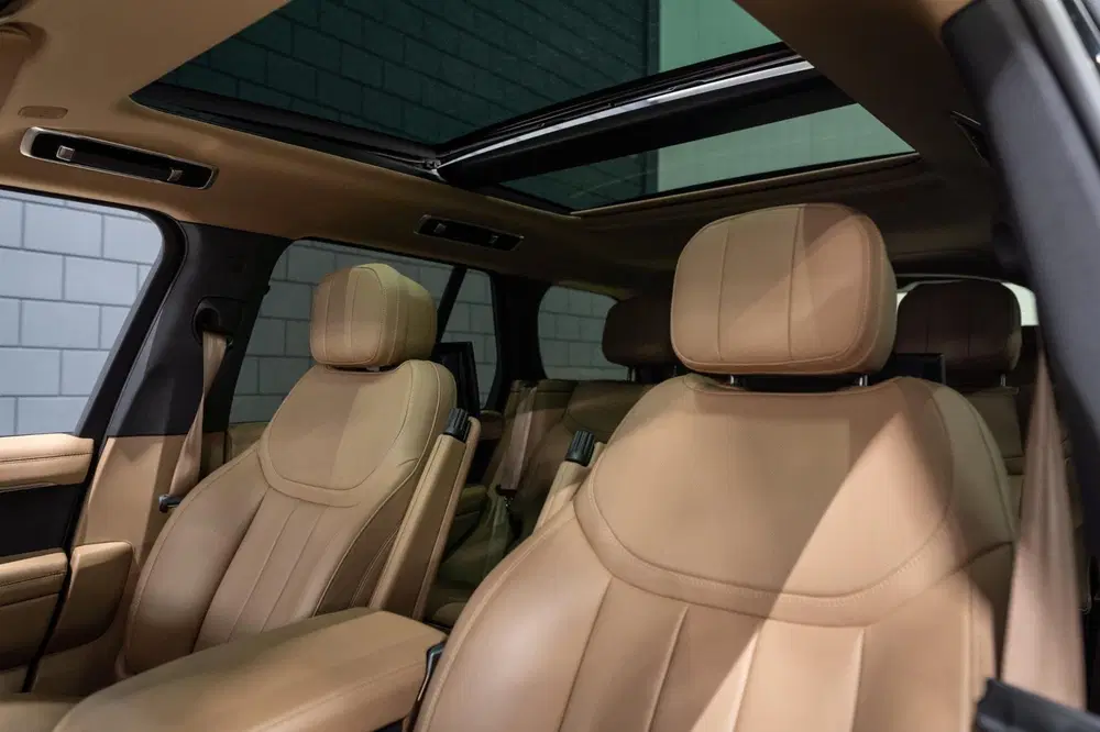 Land Rover Range Rover P460e HSE uit 2024, foto 5