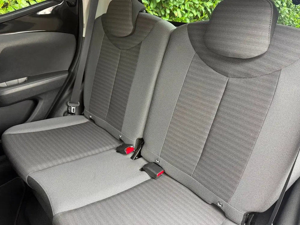Toyota Aygo 1.0 VVT-i x-joy uit 2019, foto 14
