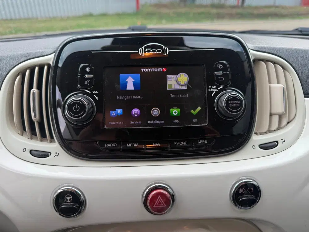 Fiat 500 1.2 Cabrio *Navigatie-ECC Airco-Cruise* uit 2019, foto 10