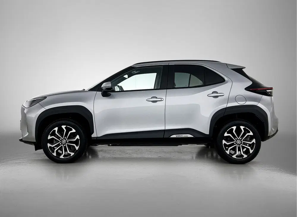 Toyota Yaris Cross 1.5 Hybrid 115 Dynamic AWD uit 2024, foto 3