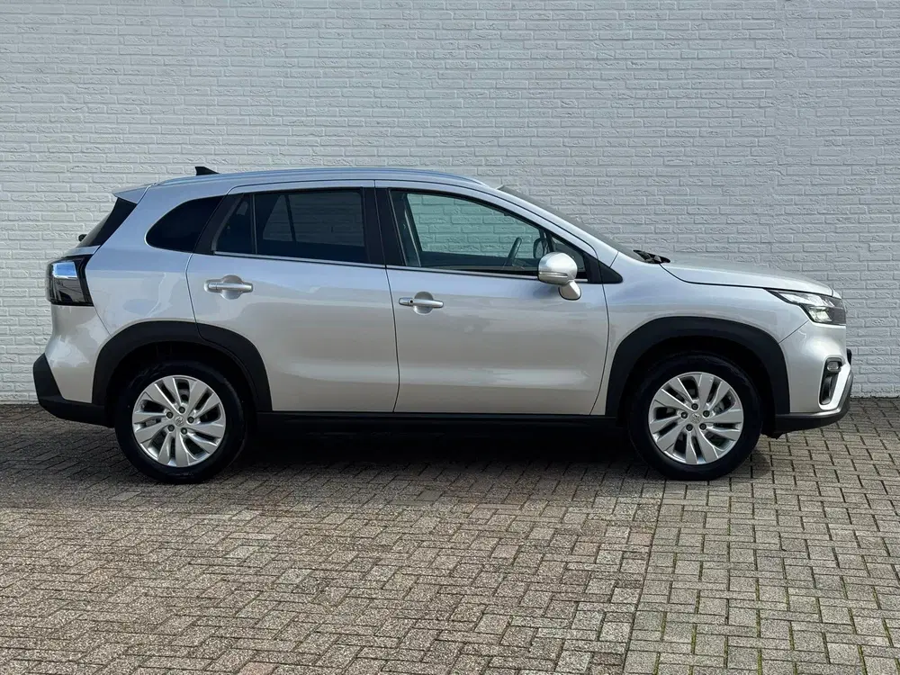 Suzuki S-Cross 1.5 Hybrid Select Camera Led verlichting A uit 2025, foto 12