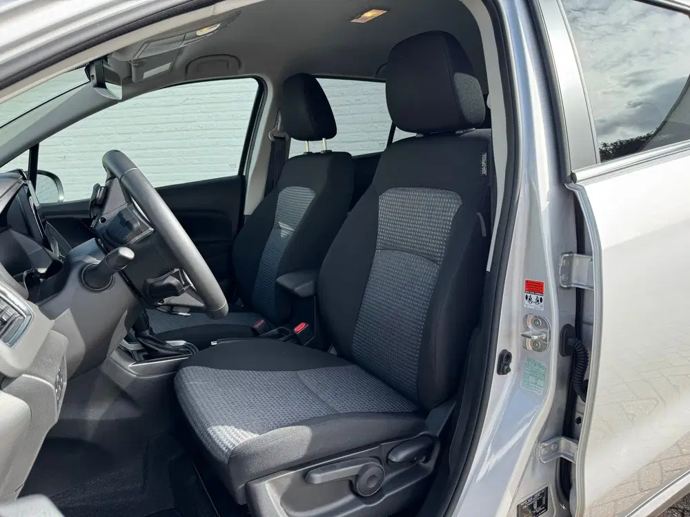 Suzuki S-Cross 1.5 Hybrid Select Camera Led verlichting A uit 2025, foto 6