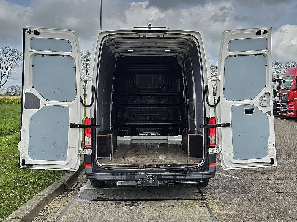 Volkswagen Crafter 35 L3H3 140Pk Automaat Trekhaak Camera Ca uit 2023, foto 7