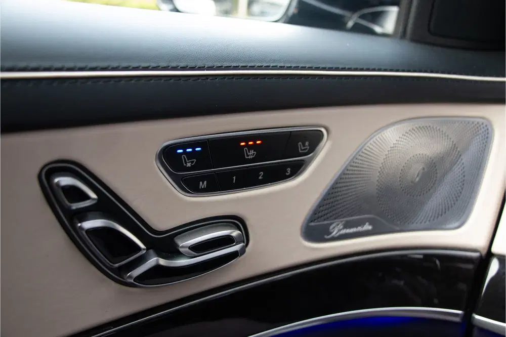Mercedes-Benz S-Klasse 560 4Matic Lang V8 uit 2019, foto 12