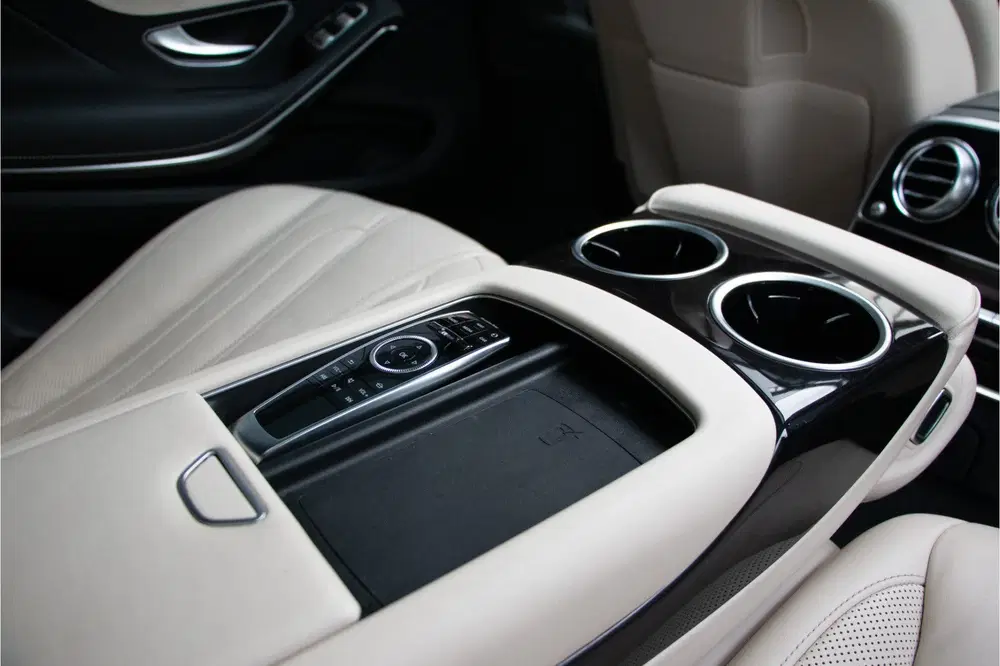 Mercedes-Benz S-Klasse 560 4Matic Lang V8 uit 2019, foto 13