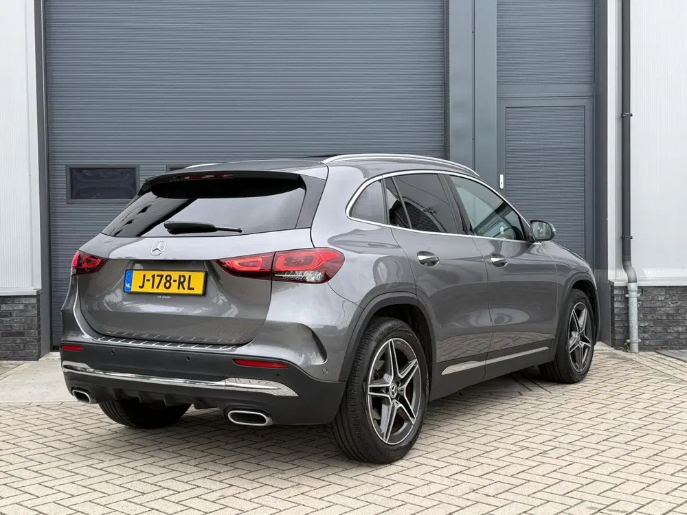 Mercedes-Benz GLA Mercedes GLA 200 Business Solution AMG uit 2020, foto 2