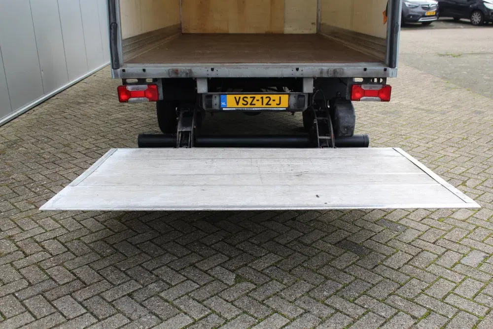 Iveco Daily 35C16H 2.3 410 Bakwagen + Laadklep uit 2020, foto 15