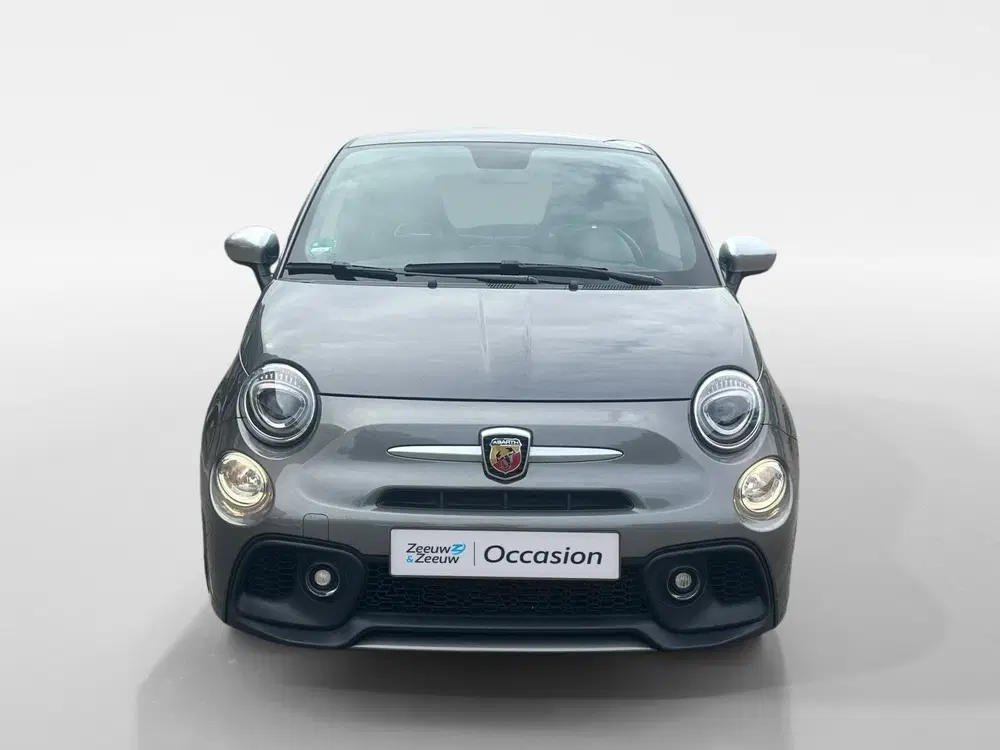 Abarth 595 1.4 T-Jet Abarth Turismo uit 2022, foto 2