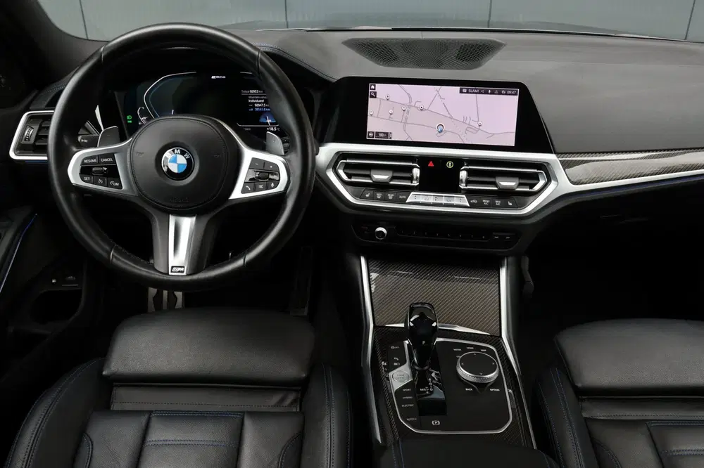 BMW 3-serie 320e M-sport ShadowLine uit 2021, foto 3