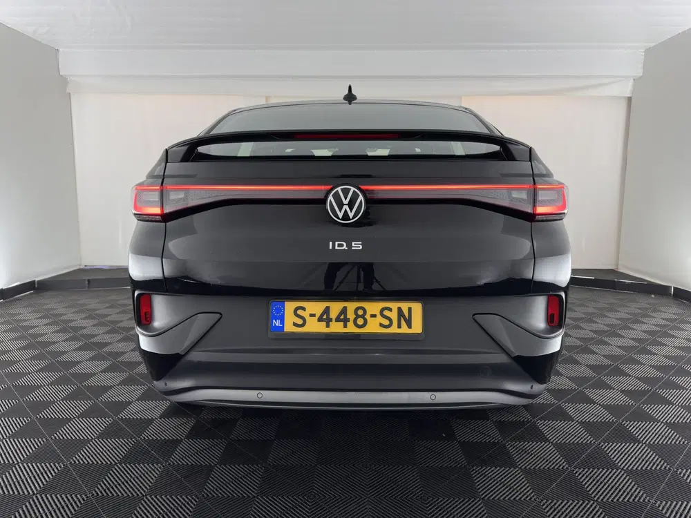 Volkswagen ID.5 Pro Business 77 kWh [3-Fase-11kW] {SoH-93% uit 2023, foto 5