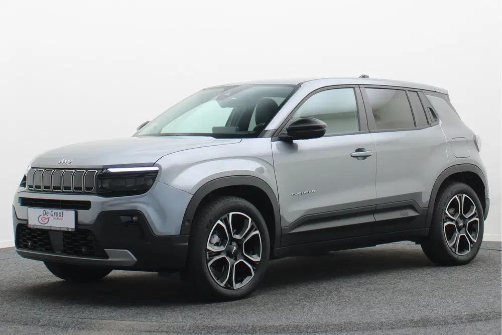 Jeep Avenger Summit 54 kWh Camera uit 2025, foto 15