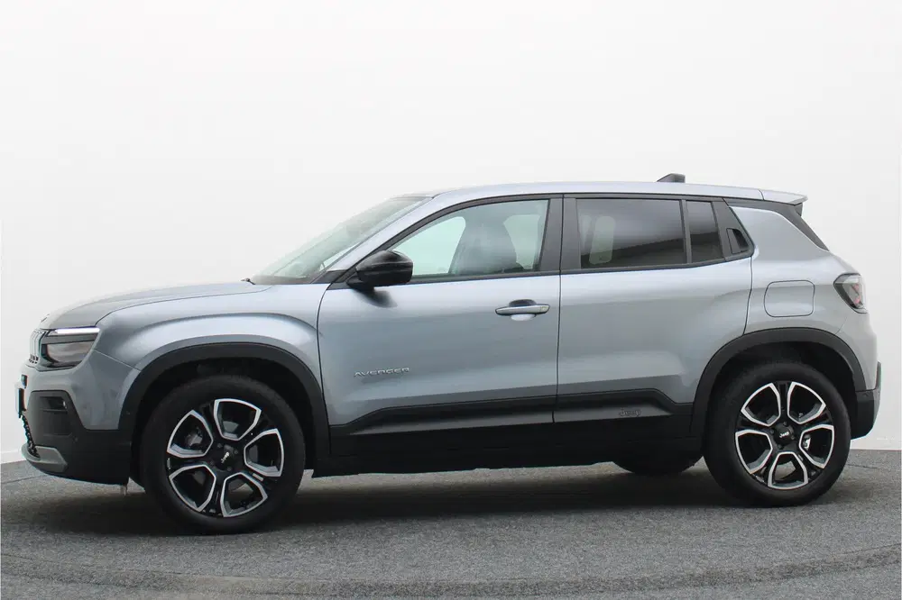Jeep Avenger Summit 54 kWh Camera uit 2025, foto 7