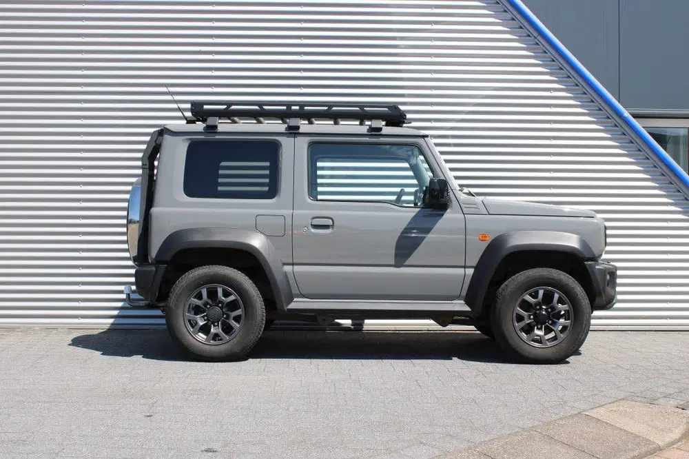 Suzuki Jimny 1.5 Stijl uit 2019, foto 6