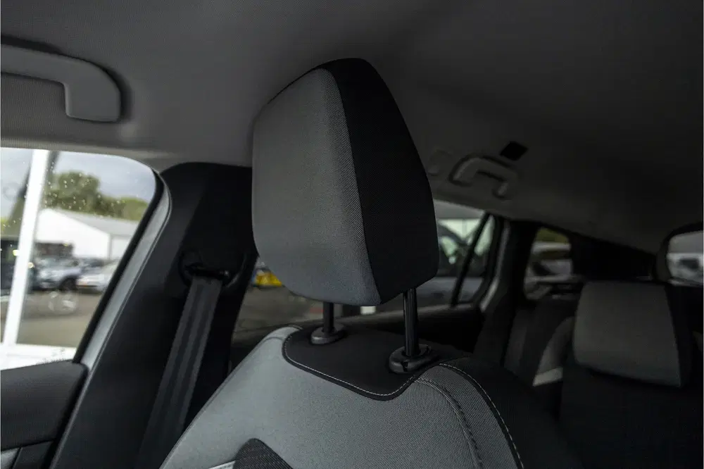Opel Astra 54 kWh uit 2024, foto 10