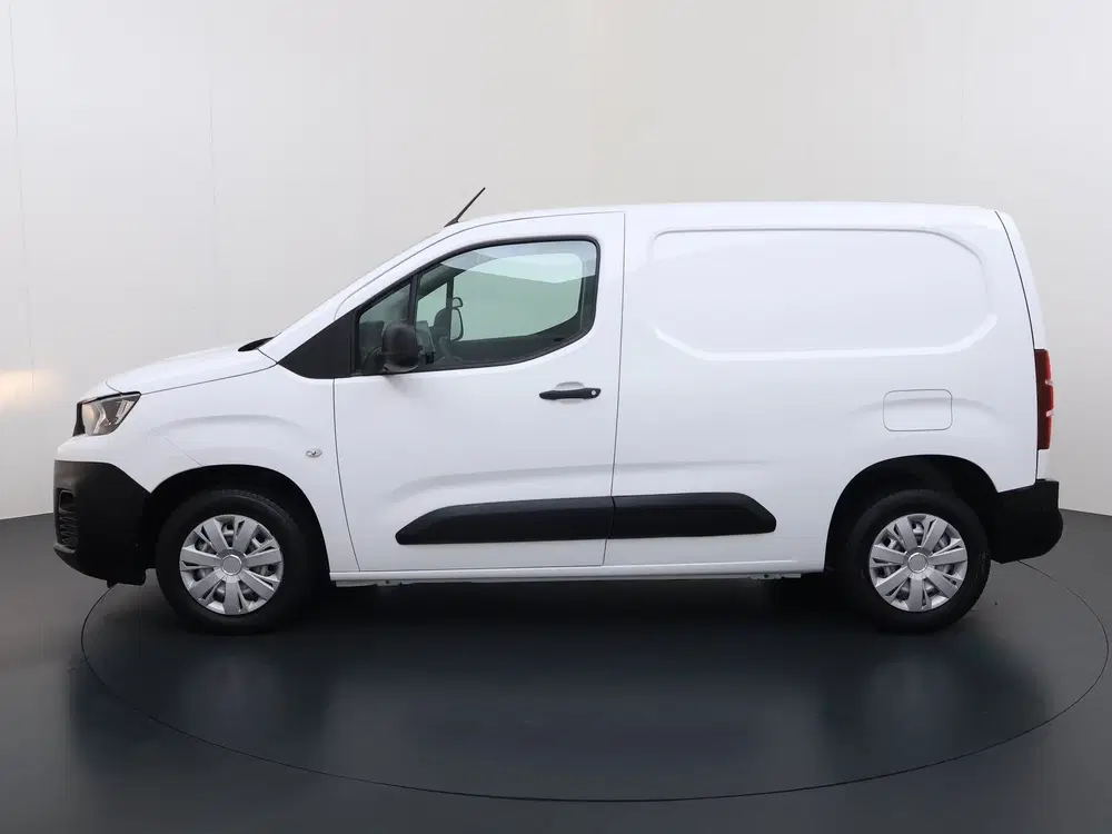 Peugeot Partner 1.2 PureTech Premium (bj 2022) uit 2022, foto 2