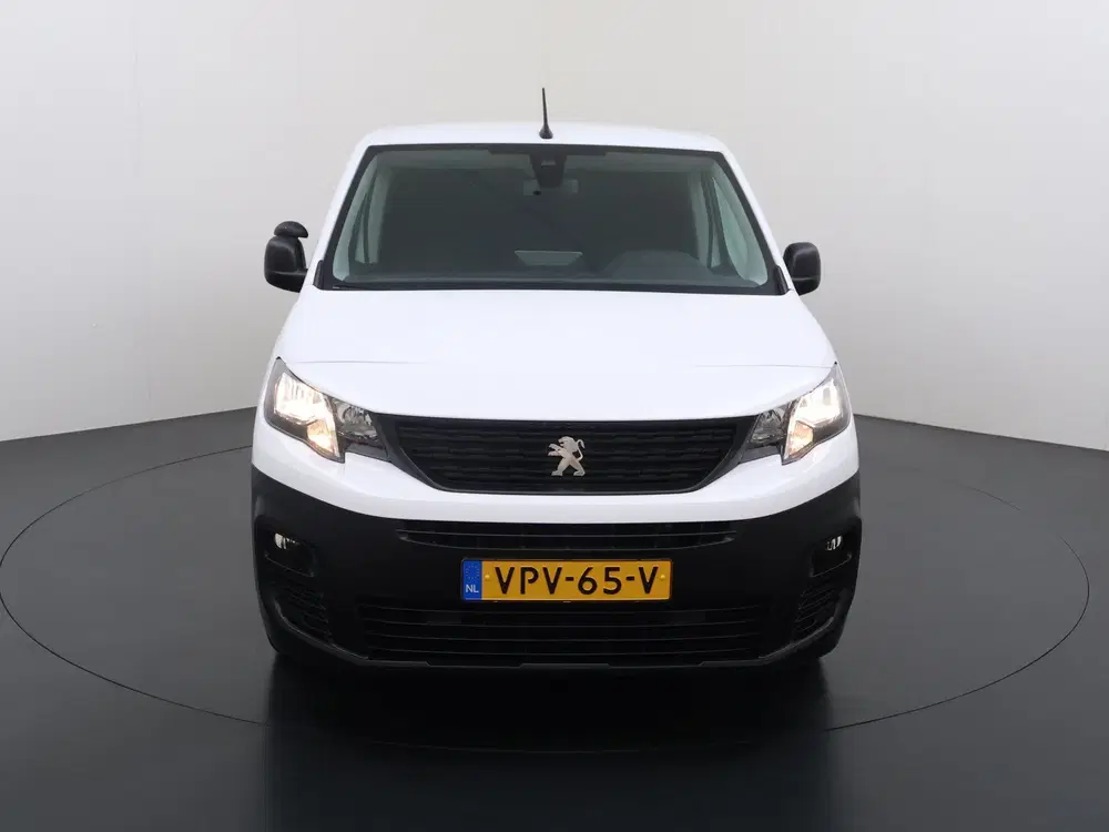 Peugeot Partner 1.2 PureTech Premium (bj 2022) uit 2022, foto 3