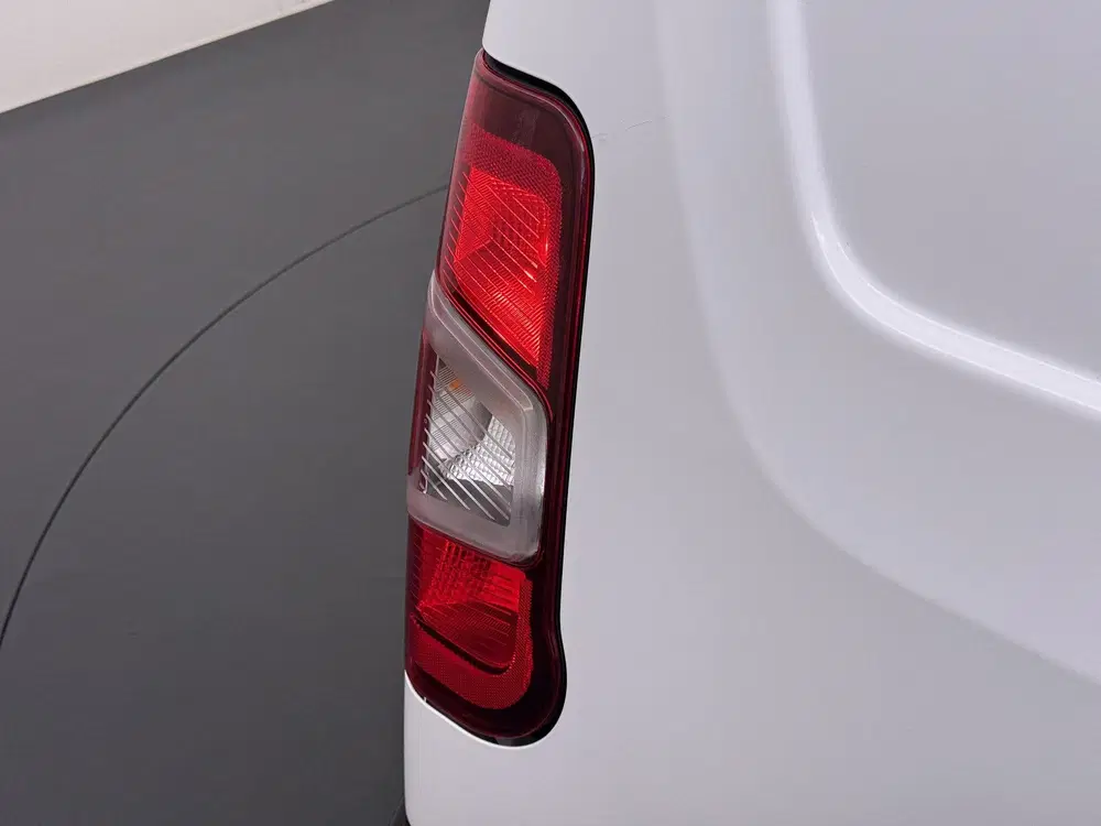 Peugeot Partner 1.2 PureTech Premium (bj 2022) uit 2022, foto 6