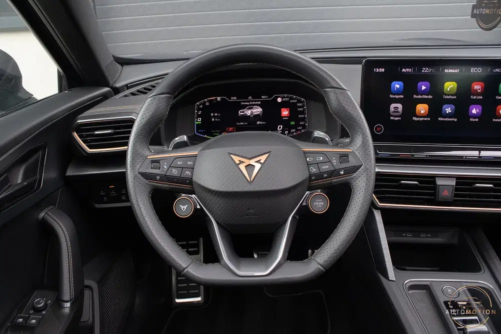 Cupra Formentor 1.4 e-Hybrid VZ Copper Edition PANO CAMERA uit 2023, foto 12