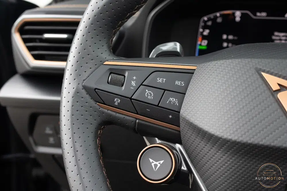 Cupra Formentor 1.4 e-Hybrid VZ Copper Edition PANO CAMERA uit 2023, foto 14