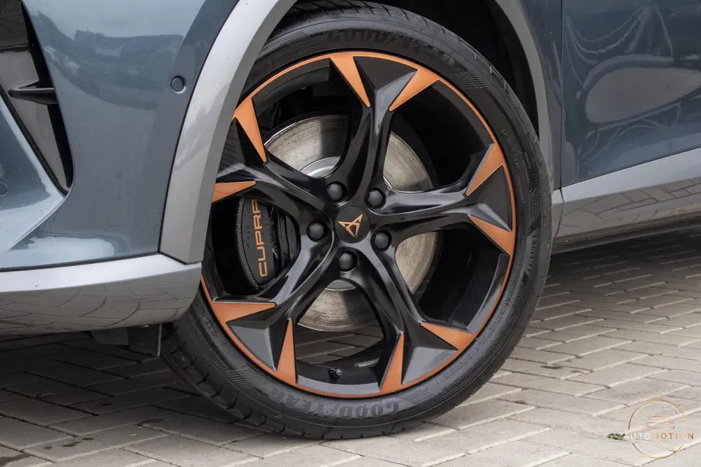 Cupra Formentor 1.4 e-Hybrid VZ Copper Edition PANO CAMERA uit 2023, foto 7