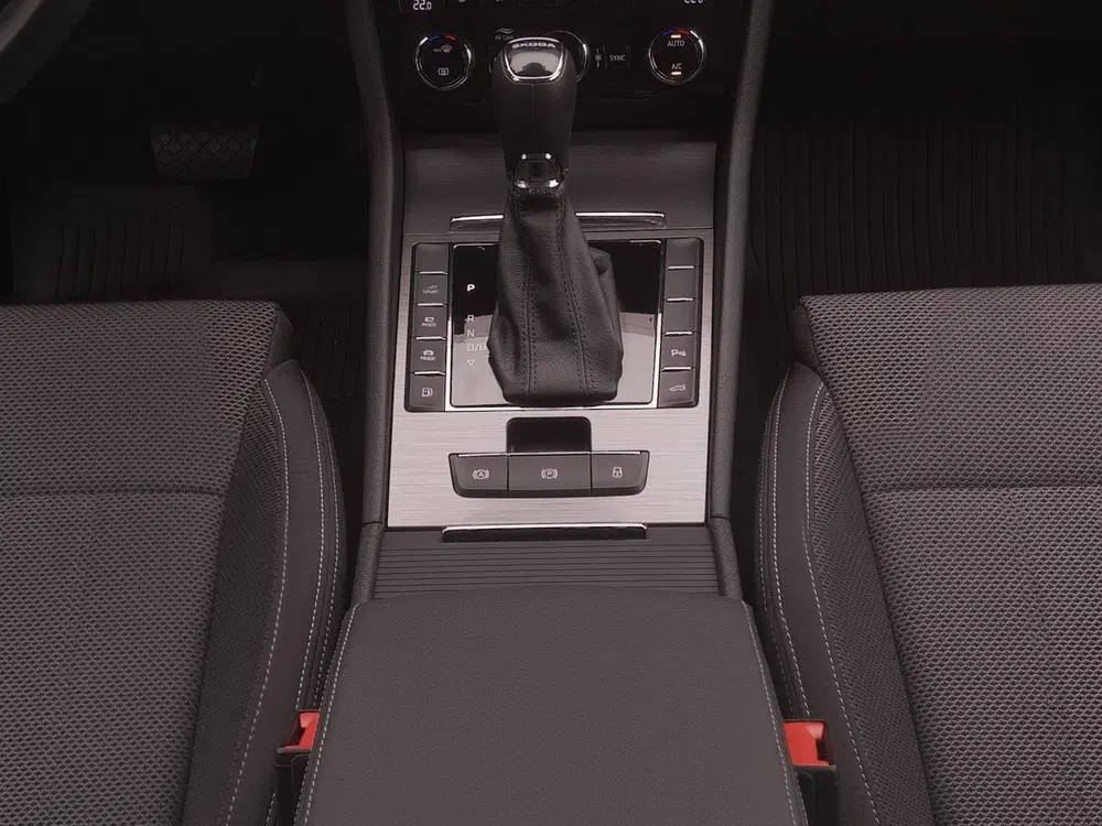Skoda Superb 1.4 TSI iV Business Edition 218 pk DSG uit 2024, foto 10