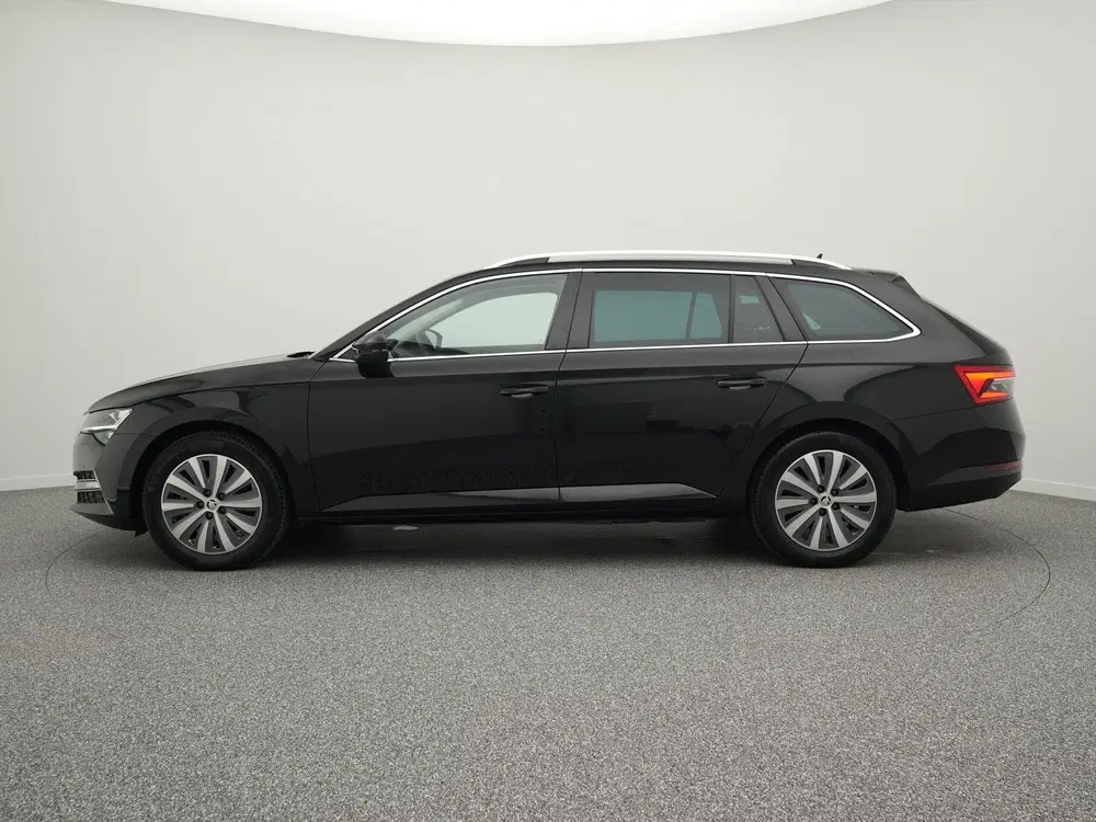 Skoda Superb 1.4 TSI iV Business Edition 218 pk DSG uit 2024, foto 12