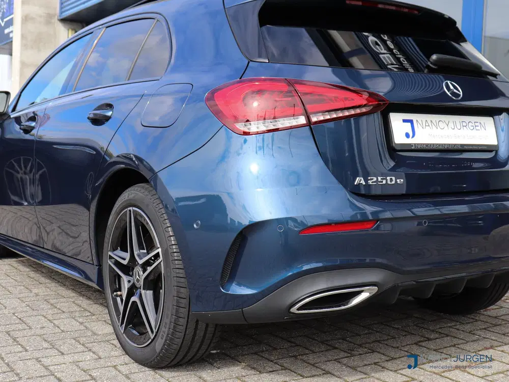 Mercedes-Benz A-Klasse 250 e Business uit 2021, foto 11