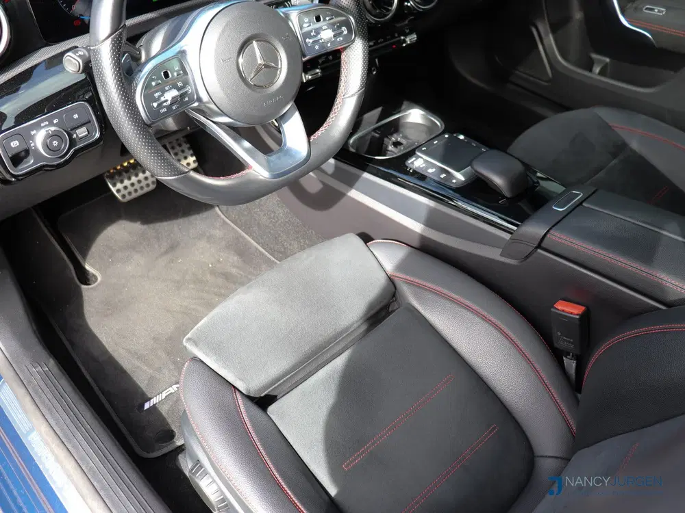 Mercedes-Benz A-Klasse 250 e Business uit 2021, foto 3