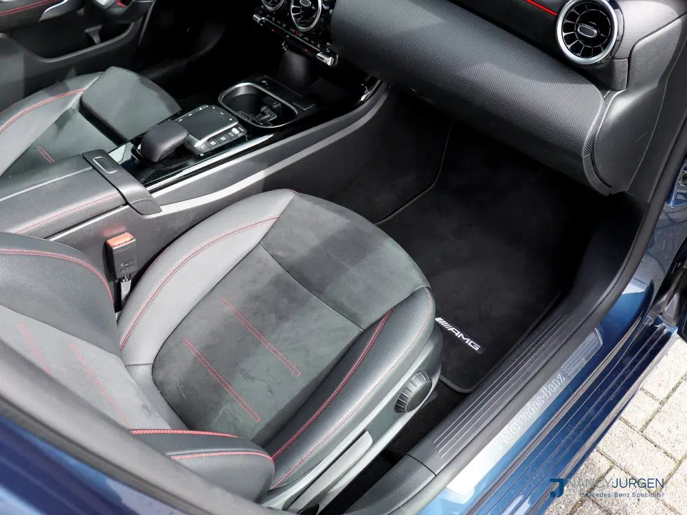 Mercedes-Benz A-Klasse 250 e Business uit 2021, foto 4