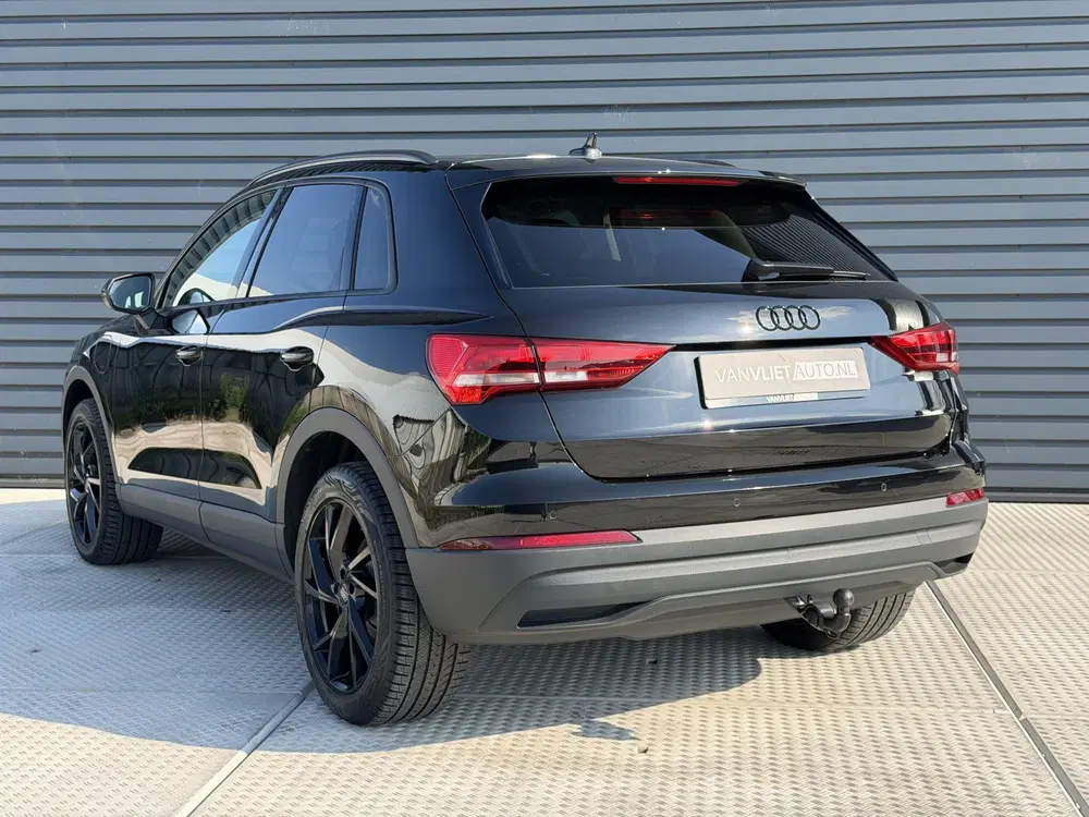 Audi Q3 45 TFSI e edition 245 PK uit 2023, foto 4