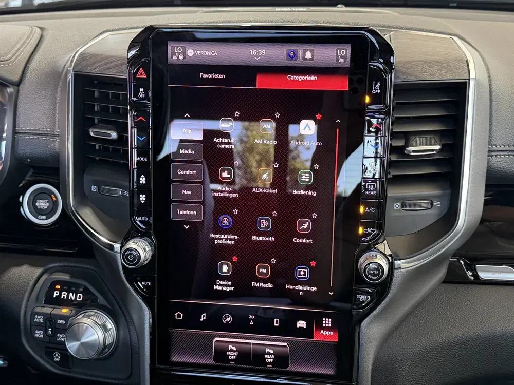 Dodge RAM Night SST Huricane 426 PK uit 2024, foto 10