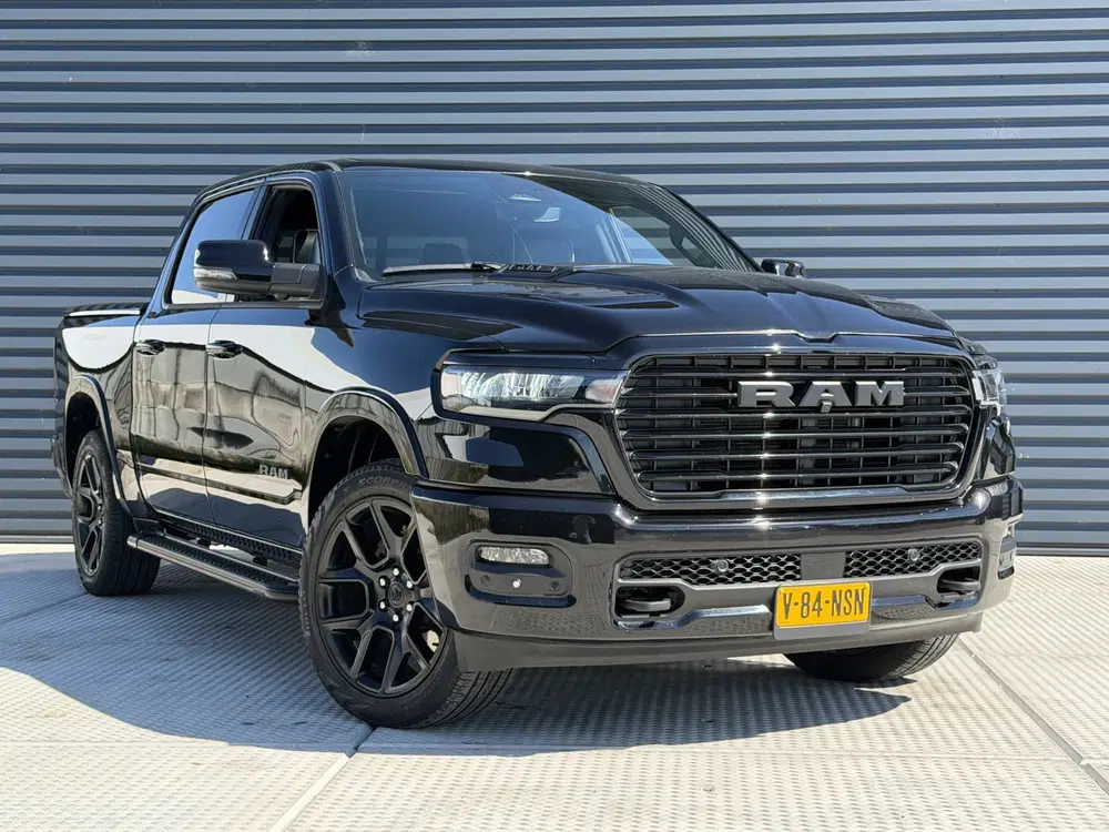 Dodge RAM Night SST Huricane 426 PK uit 2024, foto 3