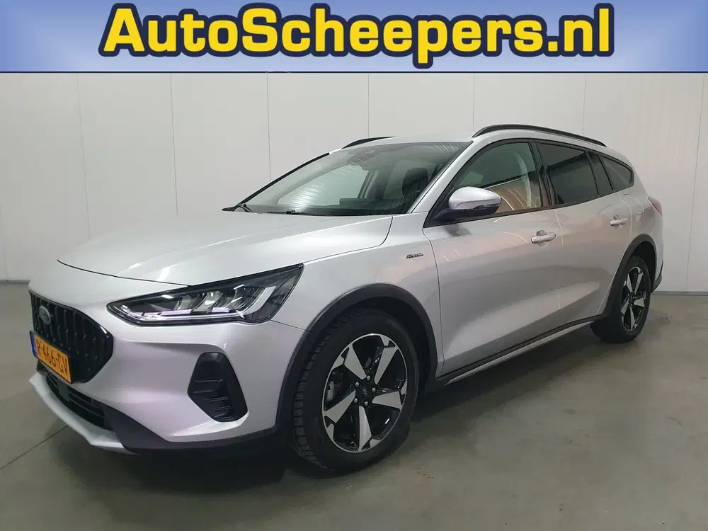 Ford Focus 1.0 EcoBoost Hybrid Active PDC uit 2022
