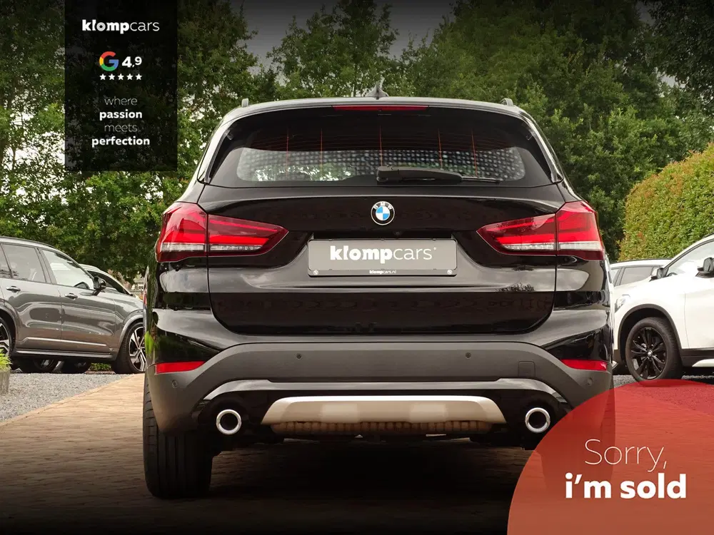 BMW X1 xDrive20i M-Sportstuur uit 2019, foto 13