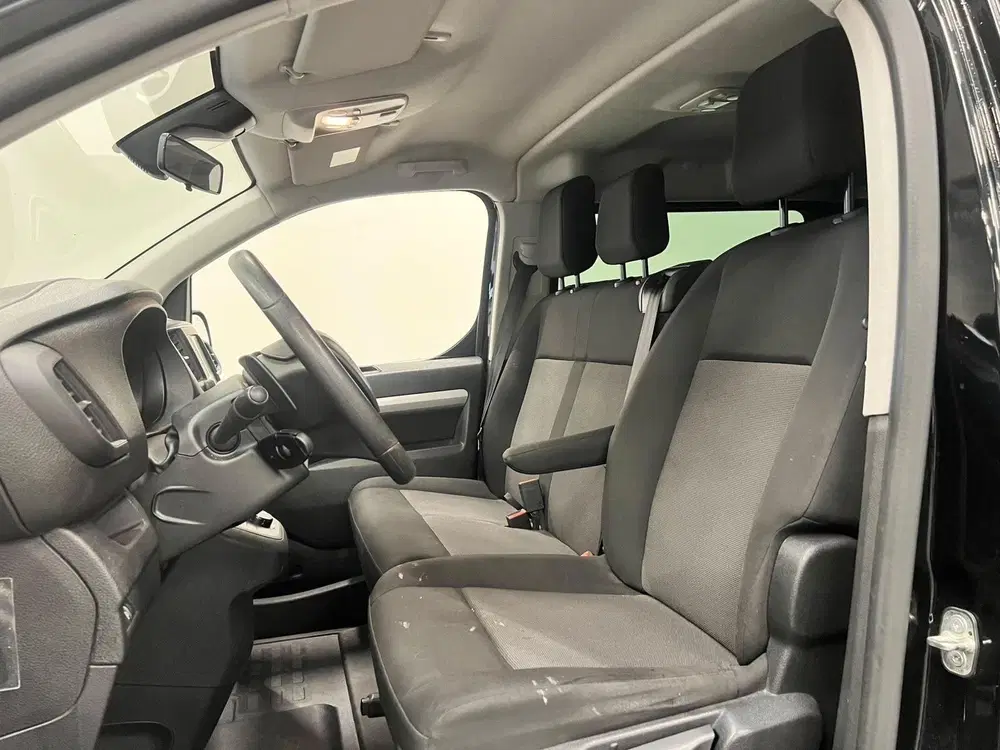 Peugeot Expert 2.0 180PK L3 Premium Dubbele Cabine Automa uit 2023, foto 4