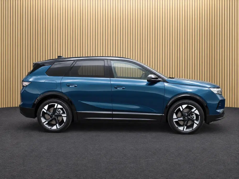 Opel Grandland 1.6 Turbo Plug-in-Hybrid Ultimate VOORRAAD uit 2026, foto 3