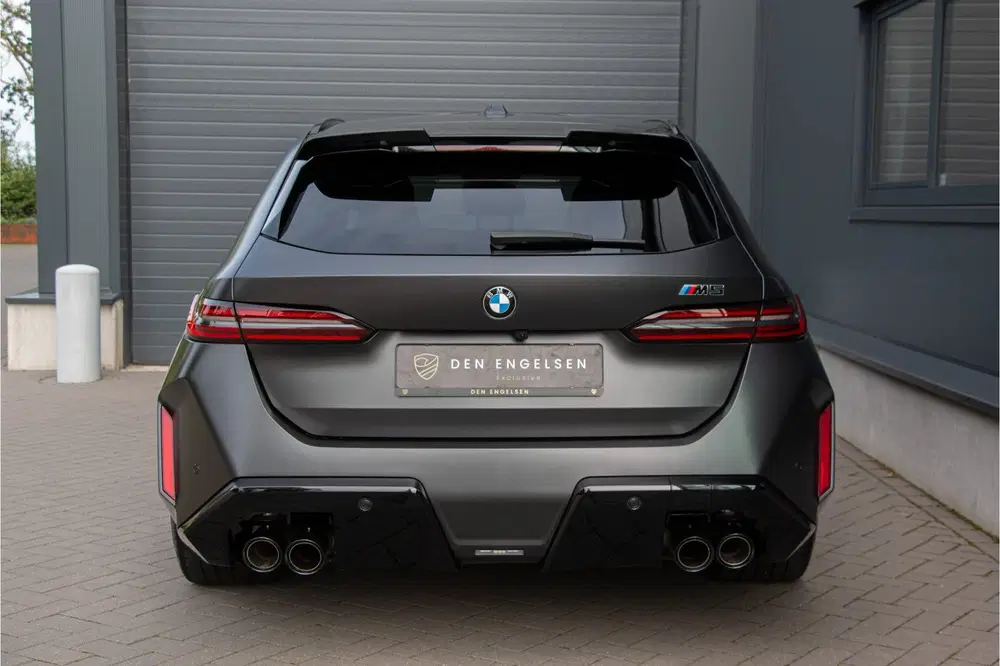 BMW M5 Touring 727PK uit 2025, foto 9