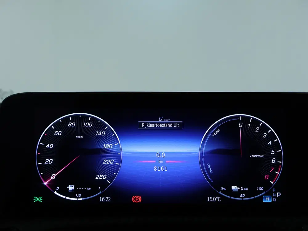 Mercedes-Benz A-Klasse 250 e Star Edition uit 2024, foto 5